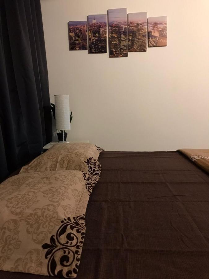 בוקרשט Large Apartment City Centre מראה חיצוני תמונה