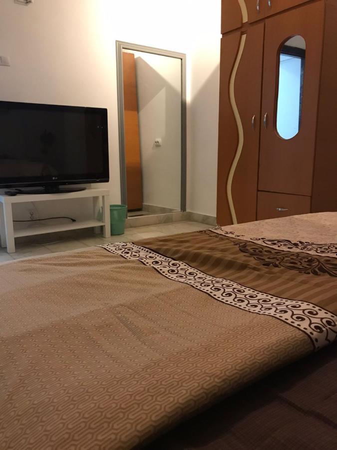 בוקרשט Large Apartment City Centre מראה חיצוני תמונה