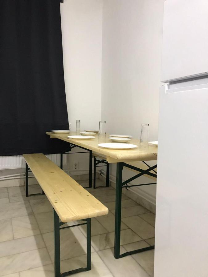 בוקרשט Large Apartment City Centre מראה חיצוני תמונה