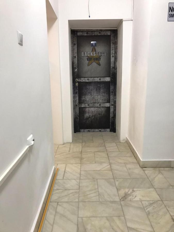 בוקרשט Large Apartment City Centre מראה חיצוני תמונה